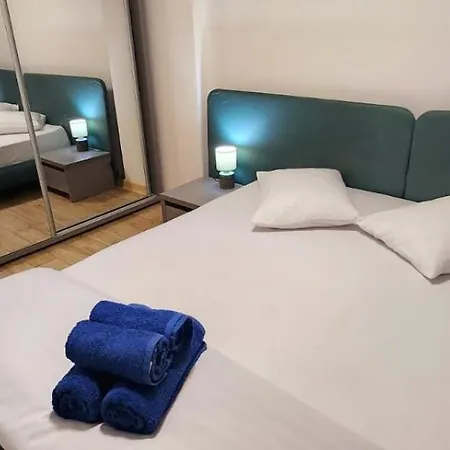 Infinity Luxury Jacuzzy Gym Sauna Navodari