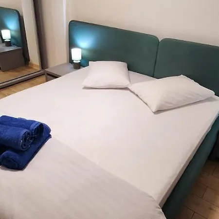 Apartment Infinity Luxury Jacuzzy Gym Sauna *