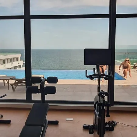 Infinity Luxury Jacuzzy Gym Sauna * Navodari
