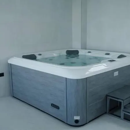Apartment Infinity Luxury Jacuzzy Gym Sauna