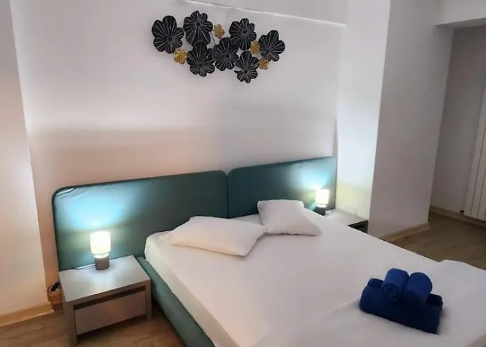 Infinity Luxury Jacuzzy Gym Sauna Apartment Navodari