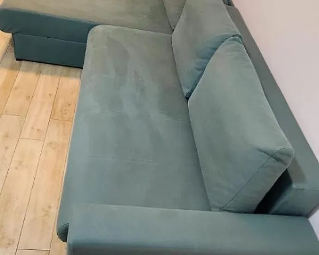 Infinity Luxury Jacuzzy Gym Sauna *