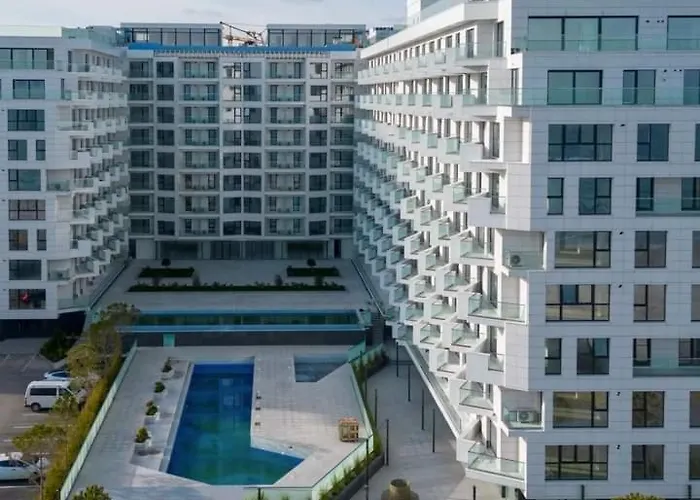 Apartament Infinity Luxury Jacuzzy Gym Sauna Năvodari